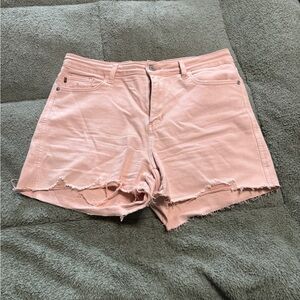 Judy Blue Pastel Pink Distressed Denim Shorts sz L